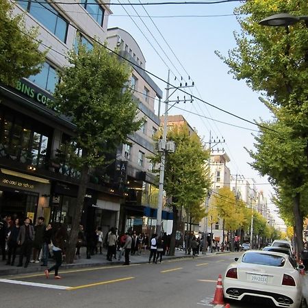 24 Guesthouse Garosugil - Gangnam Сеул Экстерьер фото