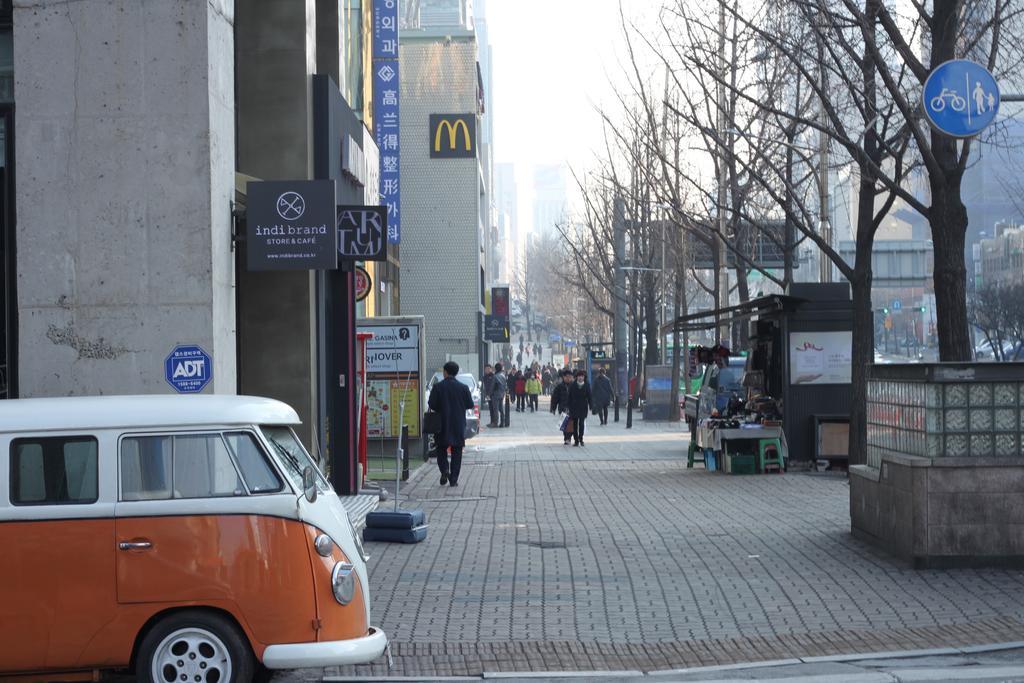 24 Guesthouse Garosugil - Gangnam Сеул Экстерьер фото