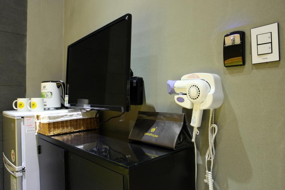 24 Guesthouse Garosugil - Gangnam Сеул Номер фото